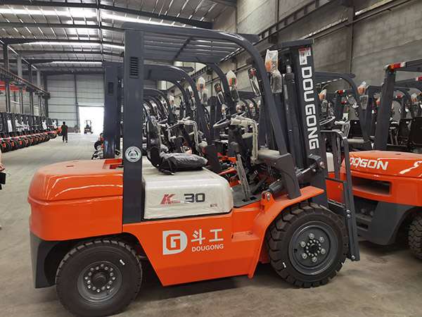 Manual transmission forklift 3 ton